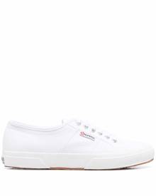 Superga logo-tag low top sneakers - White