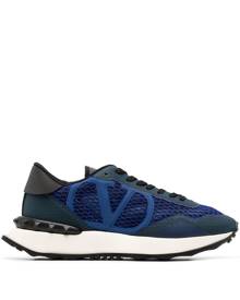 Valentino Garavani VLogo Signature low-top sneakers - Blue