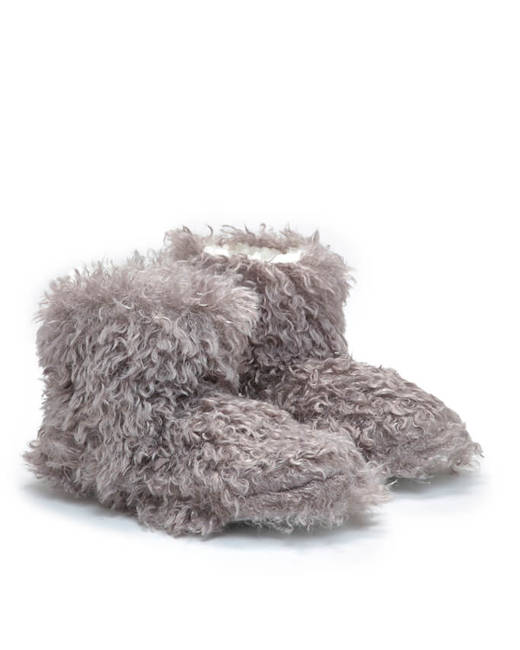 big fluffy slipper boots