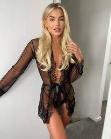 ISAWITFIRST.com Black Scalloped Lace Belted Gown And Thong - XS / BLACK ISAWITFIRST.com Black Scalloped Lace Belted Gown And Thong - XS / BLACK