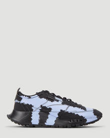 Reebok X Collina Strada unisex Black 100% Recycled Vegan Leather. 100% Recycled Polyester. 100% Rubber.