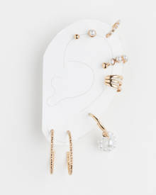 H and store m ear cuff